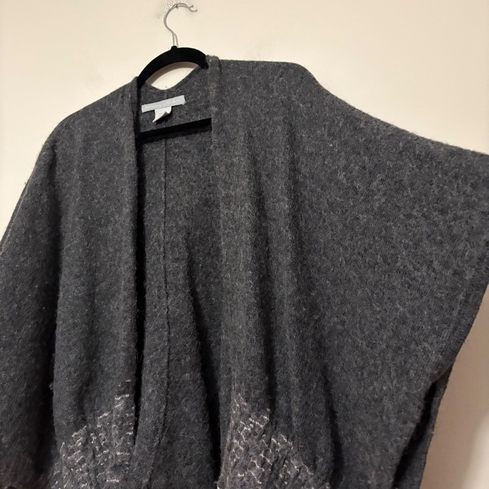 Noonday Collection Alpaca Blend Fringe Wrap Cardigan Charcoal Gray Handmade Peru - Picture 2 of 4